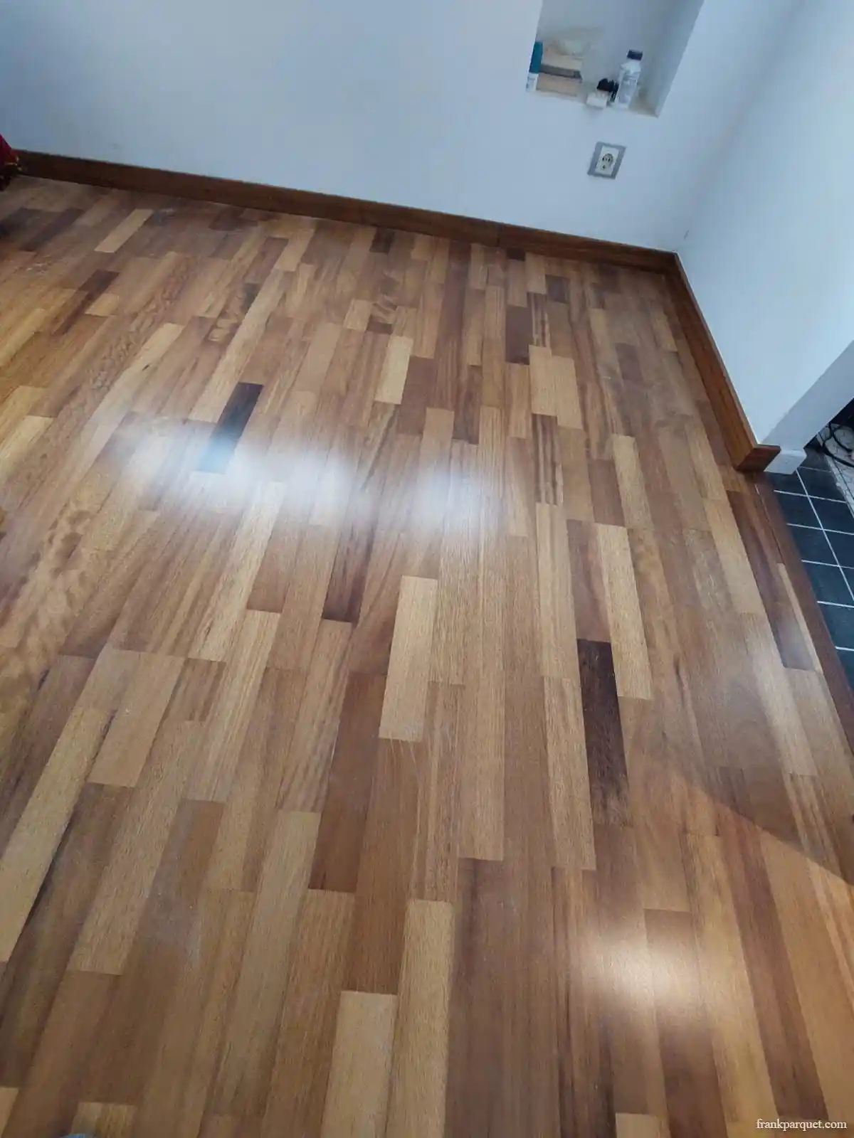 Proyecto de instalación de parquet, Tarima Flotante de Madera, en Valencia